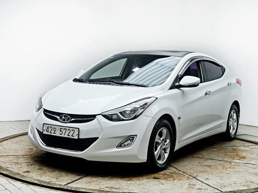 Hyundai Avante 2011
