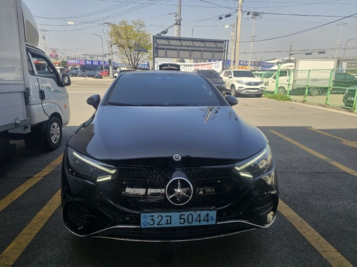 Mercedes-Benz EQE 2023