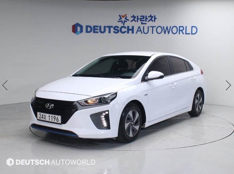 Hyundai Ioniq