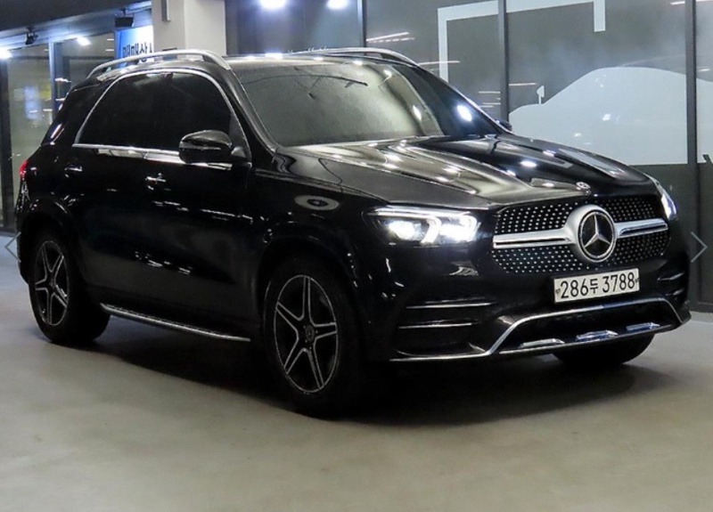 Mercedes-Benz GLE-Class