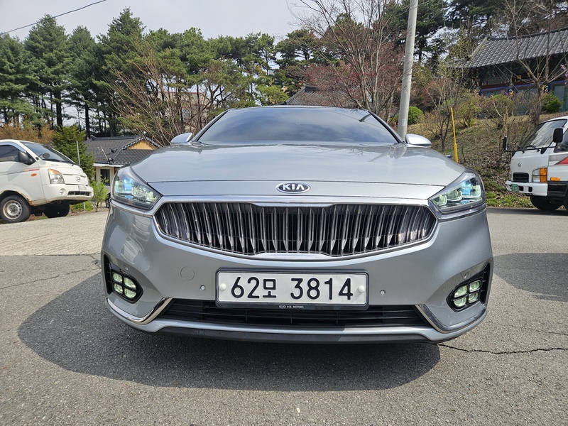 Kia K7