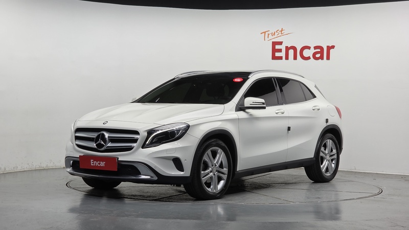 Mercedes-Benz GLA-Class