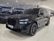 BMW X7 2025