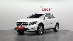 Mercedes-Benz GLA-Class 2019