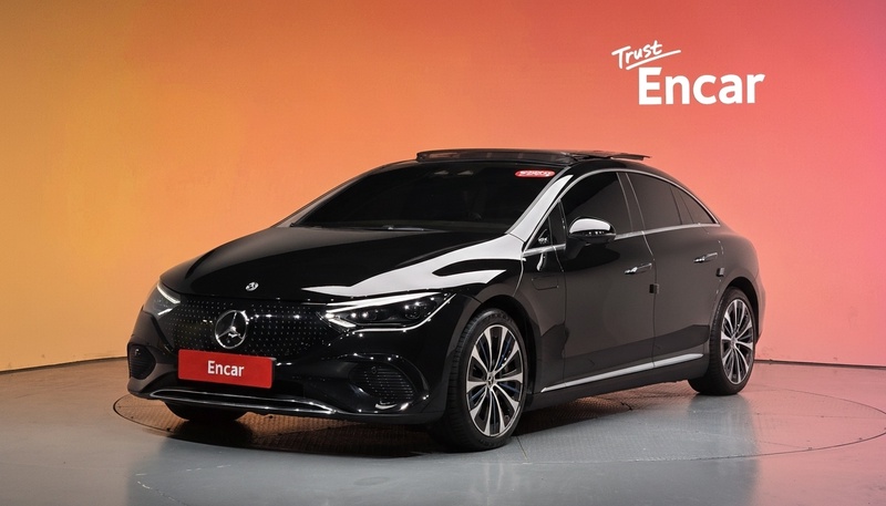Mercedes-Benz EQE