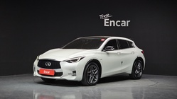 Infiniti Q30 2017
