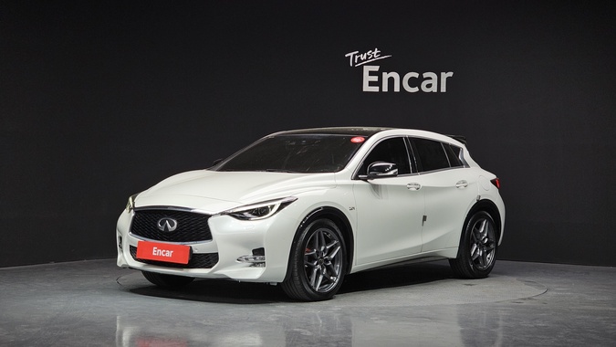 Infiniti Q30 2017