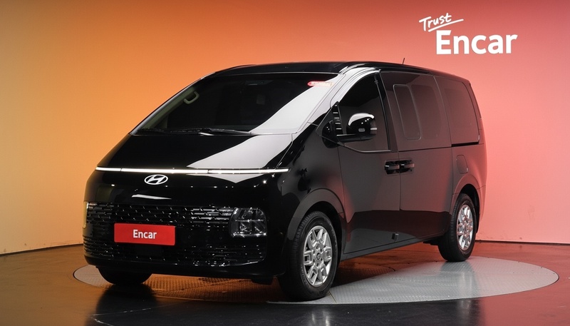 Hyundai Staria