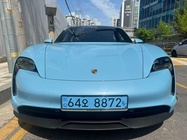 Porsche Taycan 2023