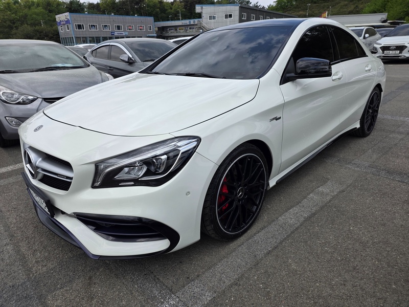 Mercedes-Benz CLA-Class