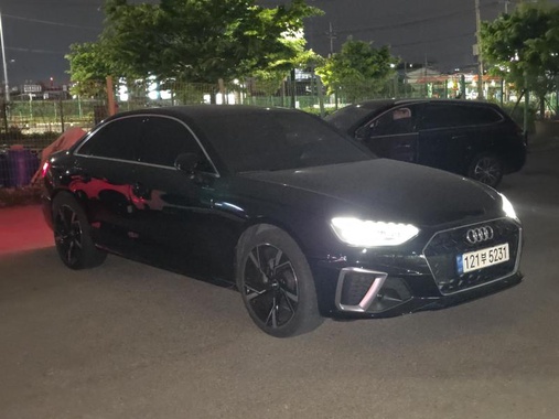 Audi A4 2021