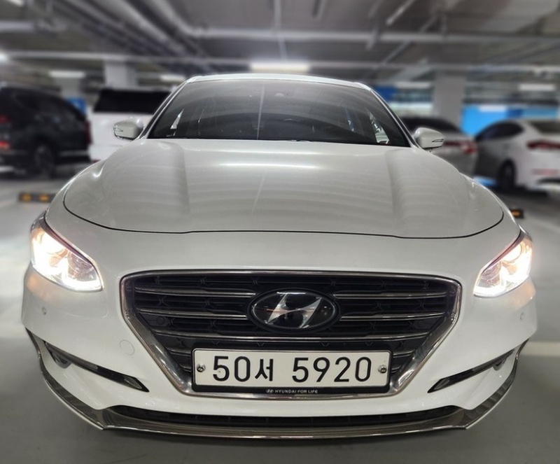 Hyundai Grandeur
