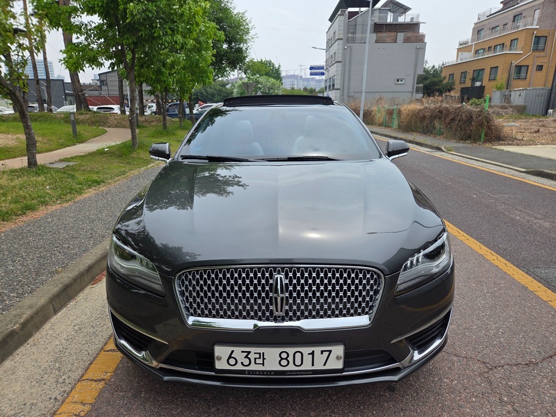 Lincoln MKZ
