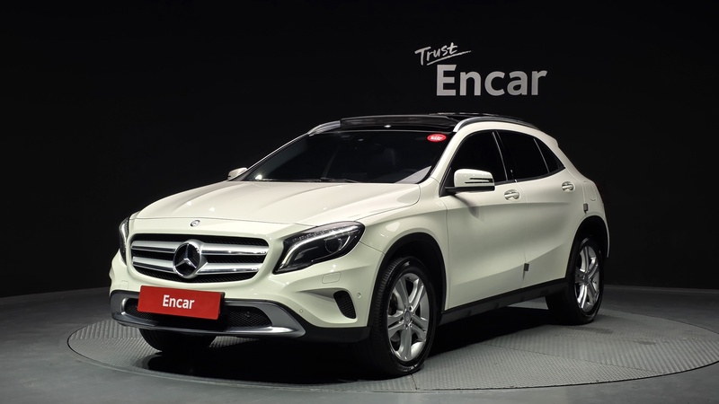 Mercedes-Benz GLA-Class
