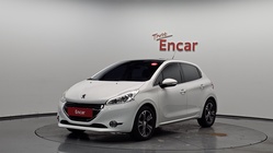 Peugeot 208 2015