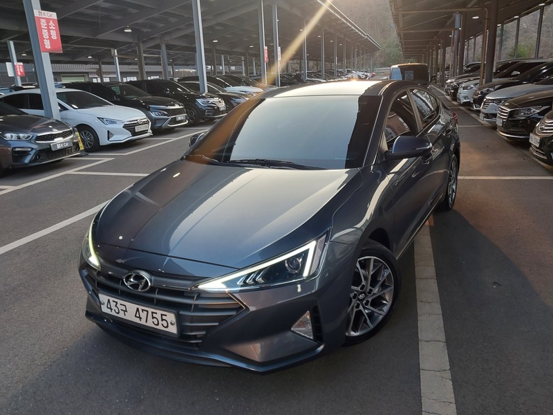 Hyundai Avante