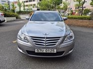 Hyundai Genesis 2011