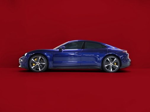 Porsche Taycan 2021