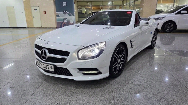 Mercedes-Benz SL-Class