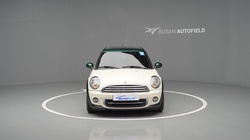 MINI Clubman 2012
