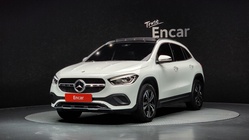 Mercedes-Benz GLA-Class 2021