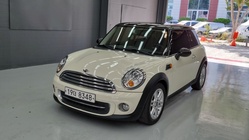 MINI Cooper 2011