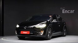 Tesla Model X 2019
