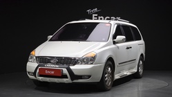 Kia Canival 2011