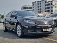 Lincoln MKS 2015