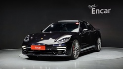Porsche Panamera 2022