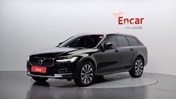 Volvo V90 2023