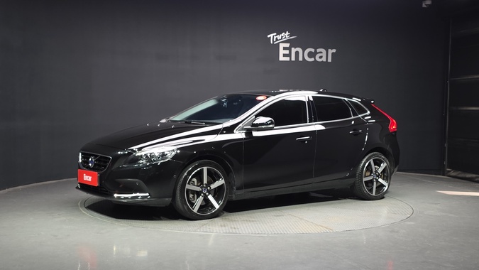 Volvo V40 2016