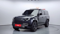 Land Rover Defender 2024