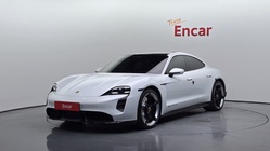 Porsche Taycan 2021