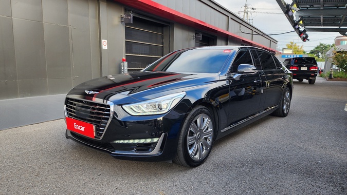 Genesis EQ900 2016
