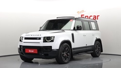 Land Rover Defender 2023