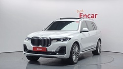 BMW X7 2021