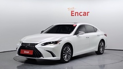 Lexus ES 2024