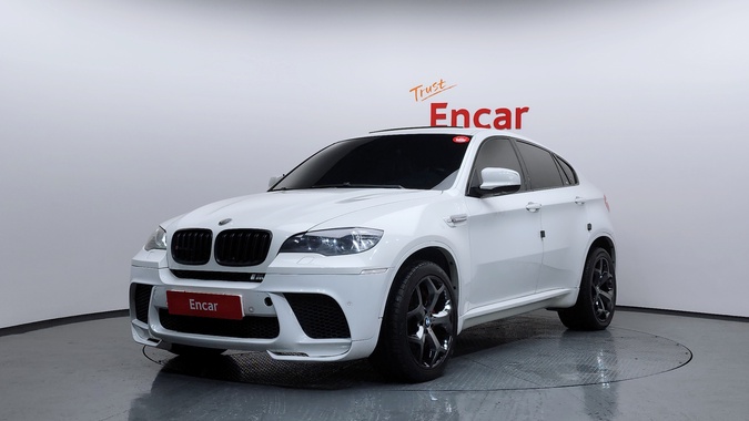 BMW X6M 2010