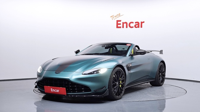 Aston Martin Vantage 2022