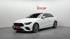 Mercedes-Benz E-Class 2022