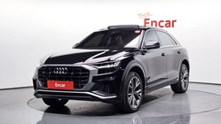 Audi Q8 2021