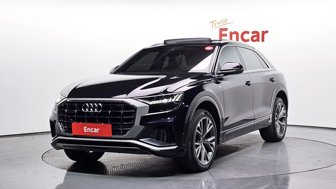 Audi Q8 2021