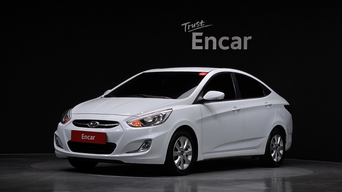 Hyundai Accent 2015