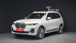 BMW X7 2021