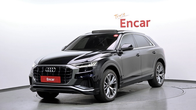 Audi Q8 2021