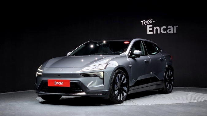 Polestar 4 2024