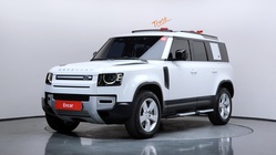 Land Rover Defender 2023