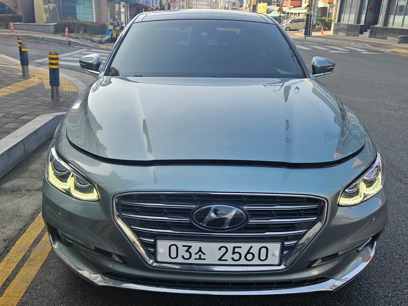 Hyundai Grandeur