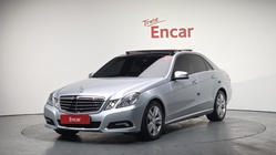 Mercedes-Benz E-Class 2009